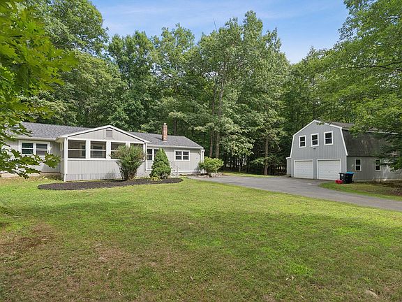 2nd image of 597 Sligo Road