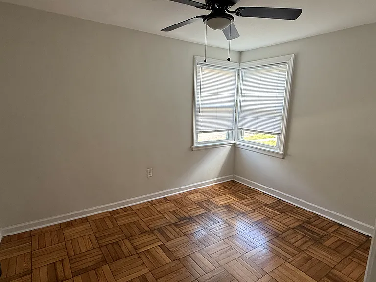 3917 Cutshaw Ave — Photo 9