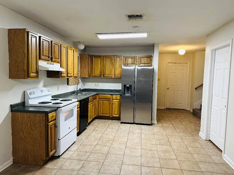 3625 Euclid St #A — Photo 7