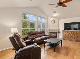 910 Medical Center Dr UNIT H202, Arlington, WA