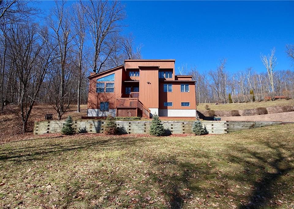 2nd image of 288 Ridge Rd