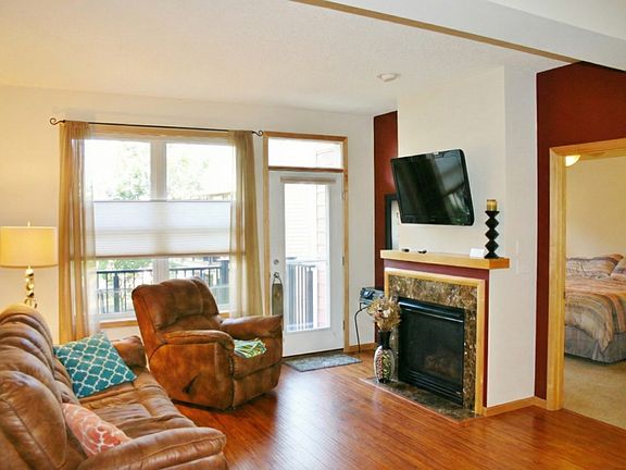 3rd image of 10738 Falling Water Ln Unit B