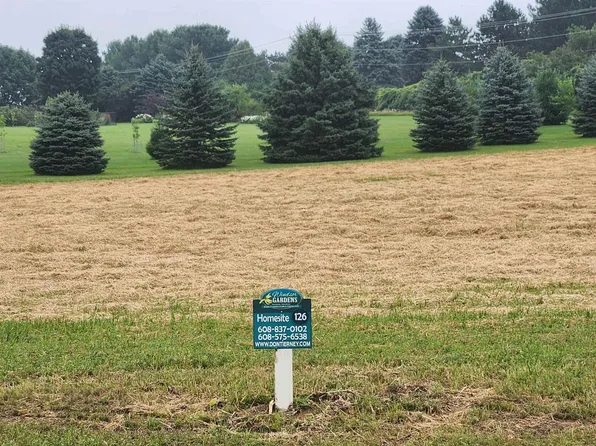 L126 Lucas Lane #126, Sun Prairie, WI 53590