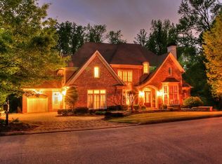 2460 Sugarloaf Club Dr, Duluth, GA 30097