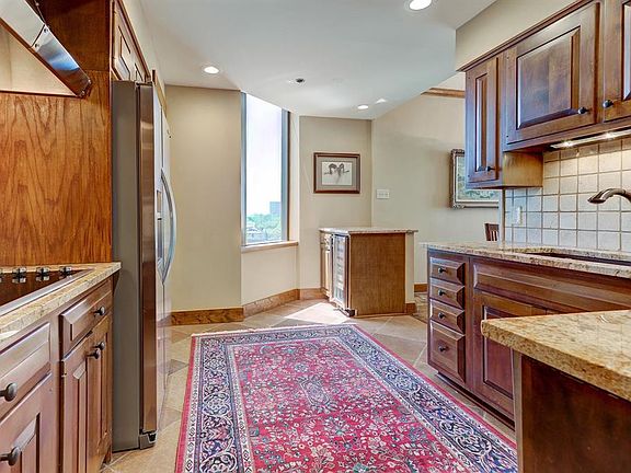 2nd image of 5555 Del Monte Dr Unit 604