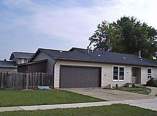 800 Murphy Dr, Romeoville, IL 60446