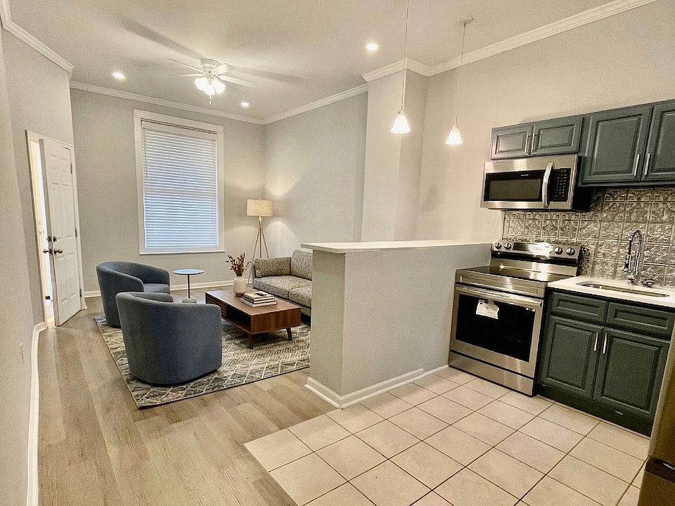 1st image of 5215 Cedar Ave #1