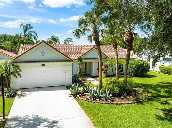 3720 Lancewood Pl, Delray Beach, FL 33445