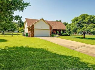 25040 Osage Cir, Broken Arrow, OK 74014