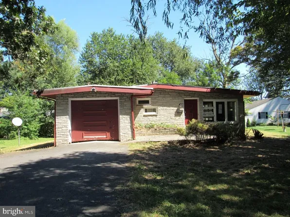 151 Tulane Ter, Lancaster, PA 17603