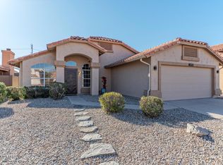 1757 E Windsong Dr, Phoenix, AZ 85048