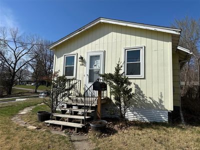 1521 Clinton Ave, Des Moines, IA, 50313