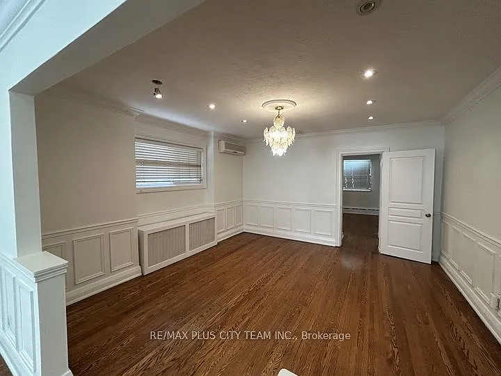 1745 Bathurst St #1 — Photo 6