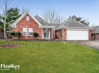 4059 Meadow Field Ln, Memphis, TN 38135
