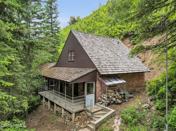 9835 E Lambs Cyn, Salt Lake City, UT 84109