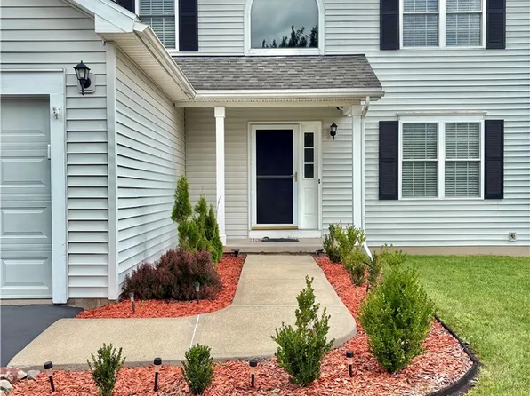 12 Tynedale Way, North Chili, NY 14514