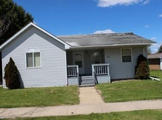 214 W Main St, Camp Douglas, WI 54618