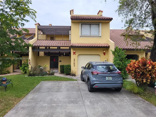 3783 Alcantara Ave #E-78, Miami, FL 33178