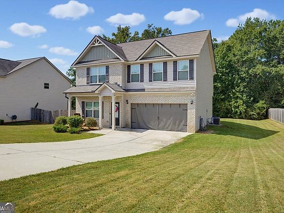 3rd image of 459 Stanebrook Ct