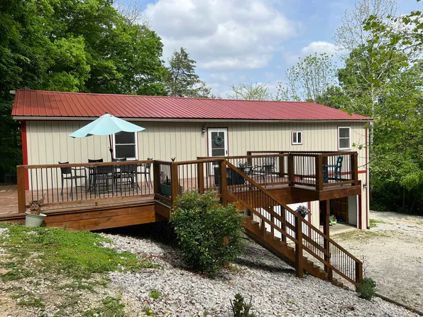 4174 S Mill Rd, Carbon, IN 47837