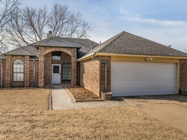 904 Merlin Cir, Norman, OK 73072