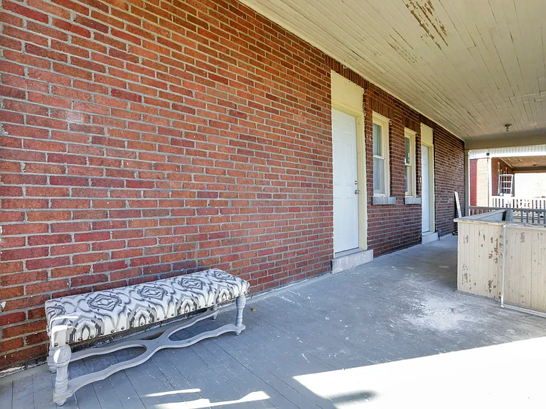 58 Winner Ave — Photo 21