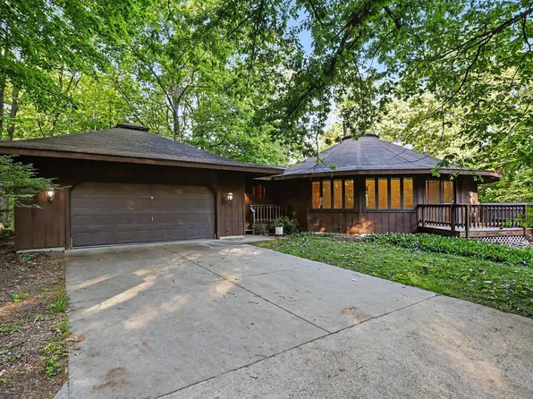 7306 N 37th St, Richland, MI 49083