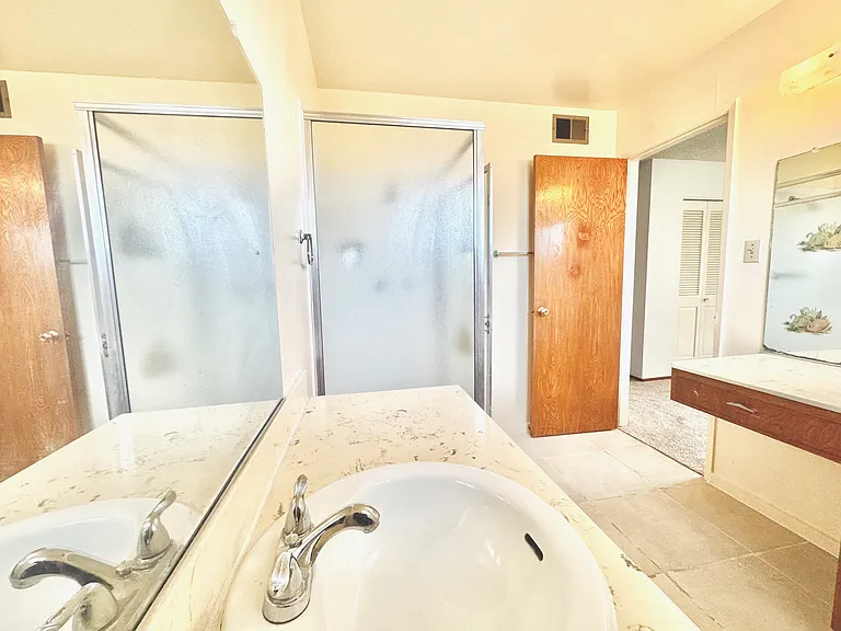 3061 Kansas St — Photo 13