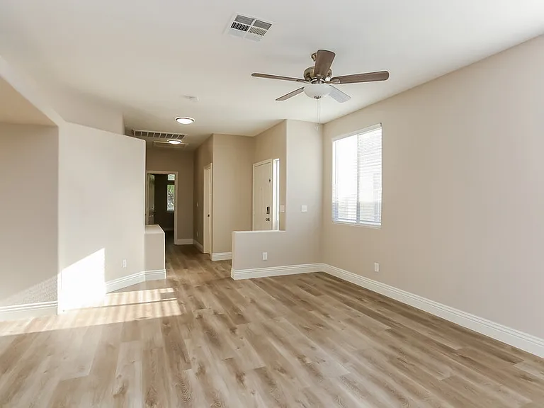 8837 Medicine Wheel Ave — Photo 4