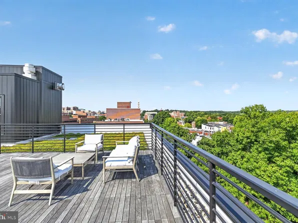 1312 King St #308, Alexandria, VA 22314