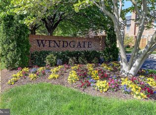 2582 S Arlington Mill Dr APT C, Arlington, VA 22206