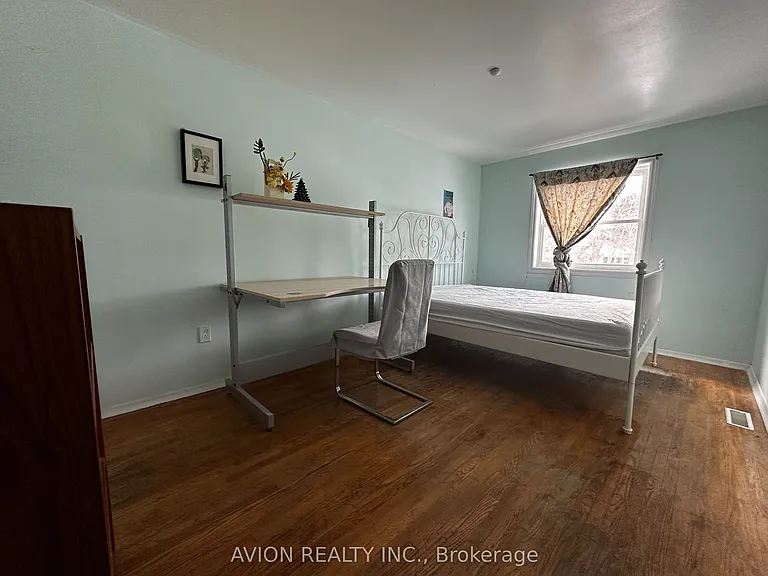 53 Brian Dr #MAIN — Photo 4