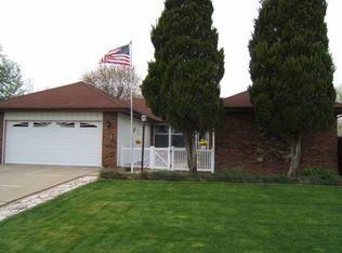9840 Hedwig Dr, Saint John, IN 46373