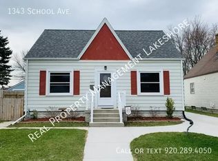 1343 School Ave, Sheboygan, WI 53083
