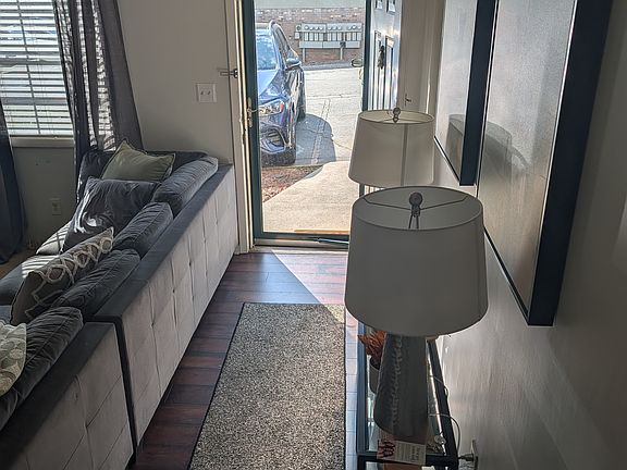 3rd image of 6900 Roswell Rd APT G4