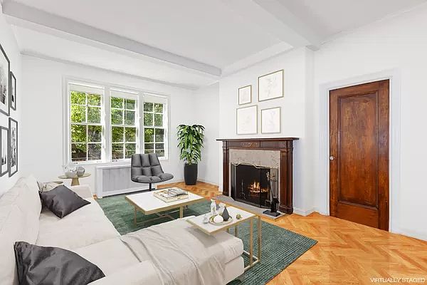 1st image of 1060 Park Ave APT 2E