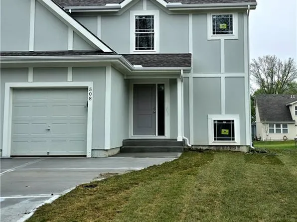 508 W Lawrence St, Spring Hill, KS 66083
