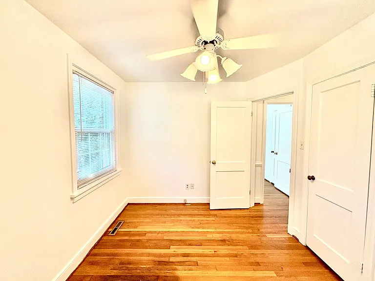 6308 Monument Ave — Photo 7