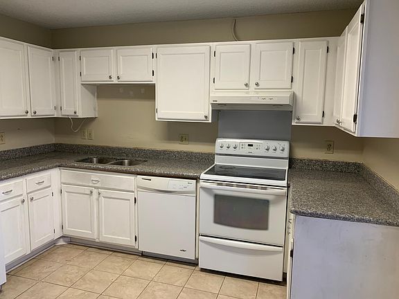 New granite countertop , faucet and garbage disposal (not showing)