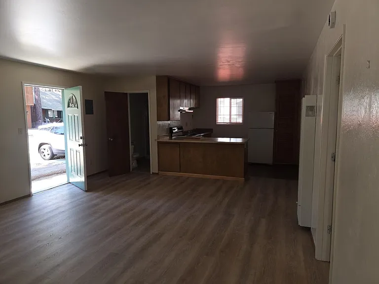 769 Modesto Ave #3 & 4 — Photo 11
