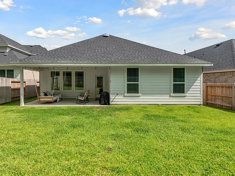 560 Newcomb Hollow Dr — Photo 34