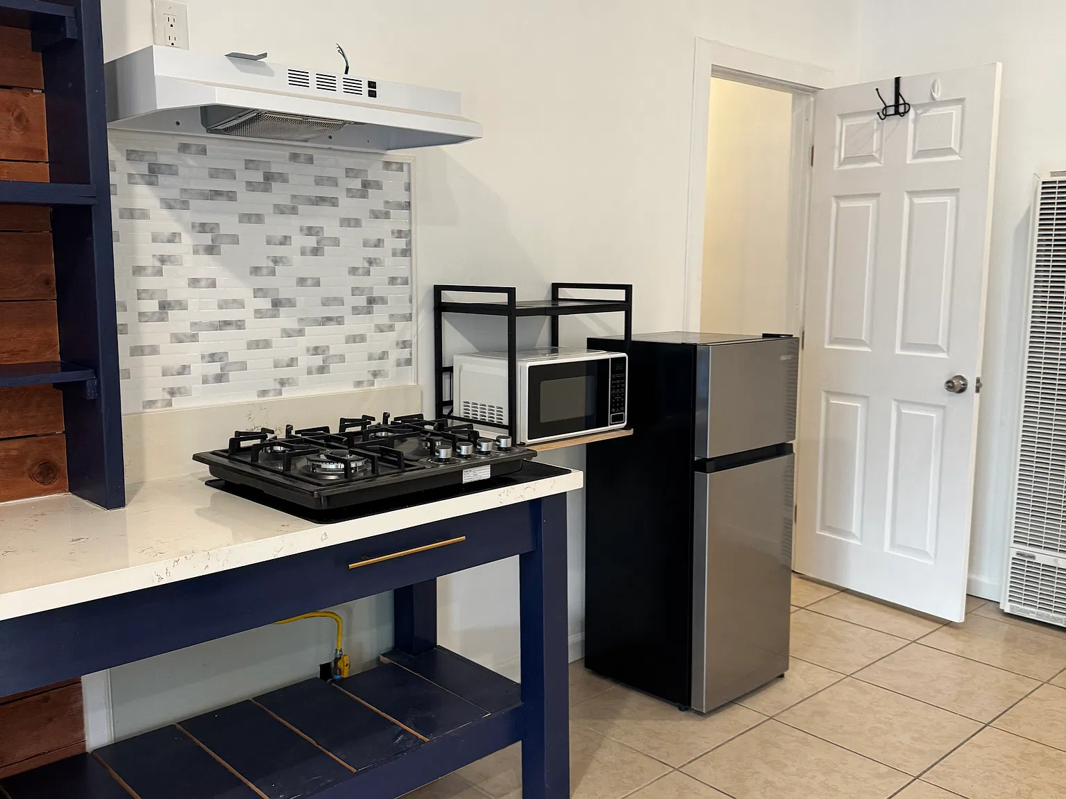1 bed, 500 sqft, $1,600 — Photo 4
