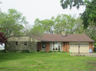 1813 Cedar Point Rd, Sandusky, OH 44870