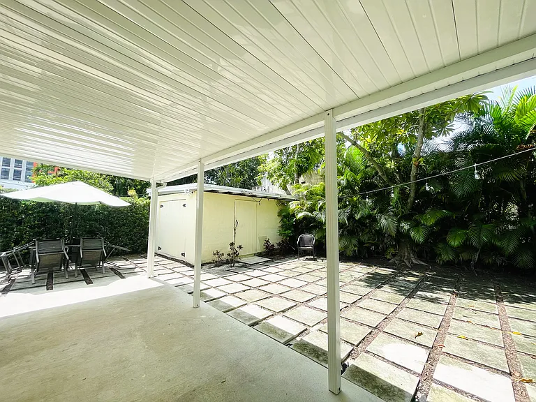 3010 NW 1st Ave — Photo 8