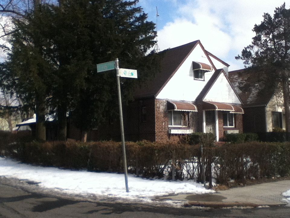 2nd image of 11627 196th St