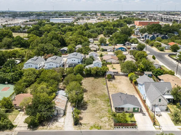 7512 Providence Ave, Austin, TX 78752