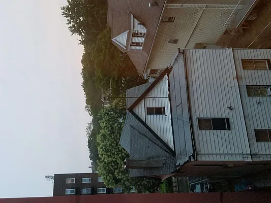 Rented by Max & Associates Realty Corp | media 5