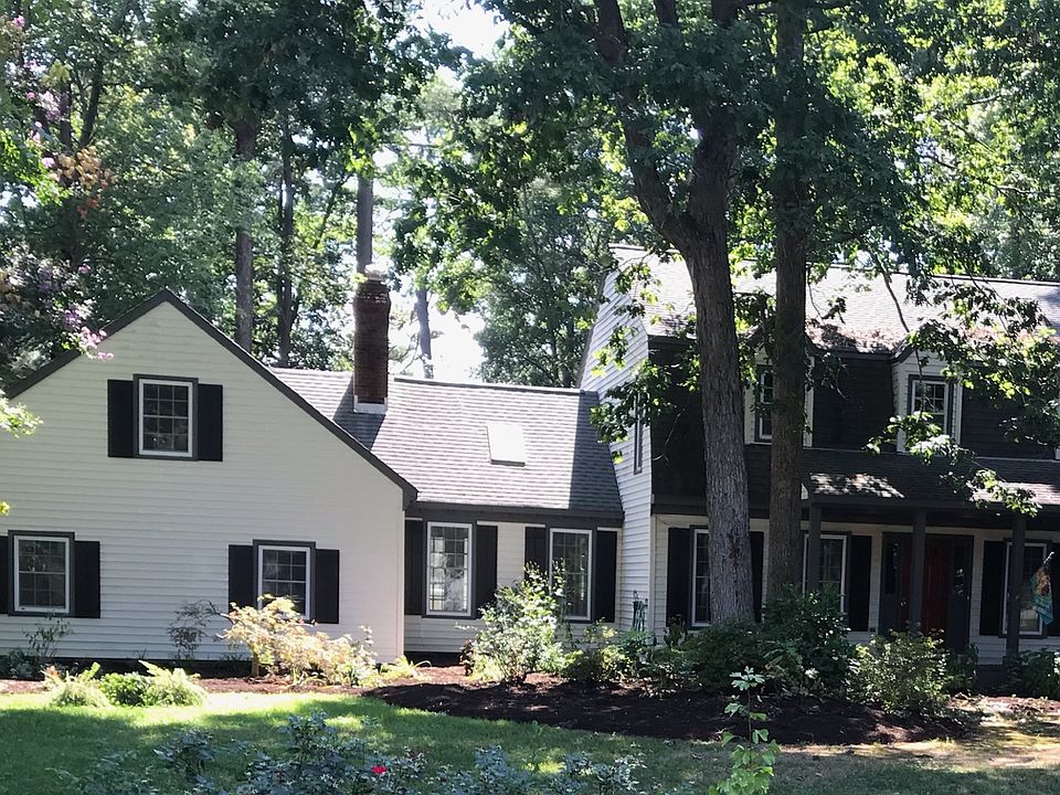 1st image of 407 Whispering Pine Dr