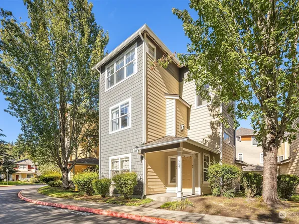 514 224th Place NE #27, Sammamish, WA 98074