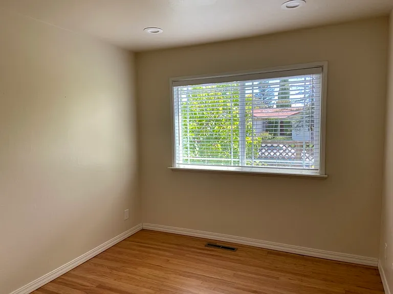 6105 Alcante Dr — Photo 12